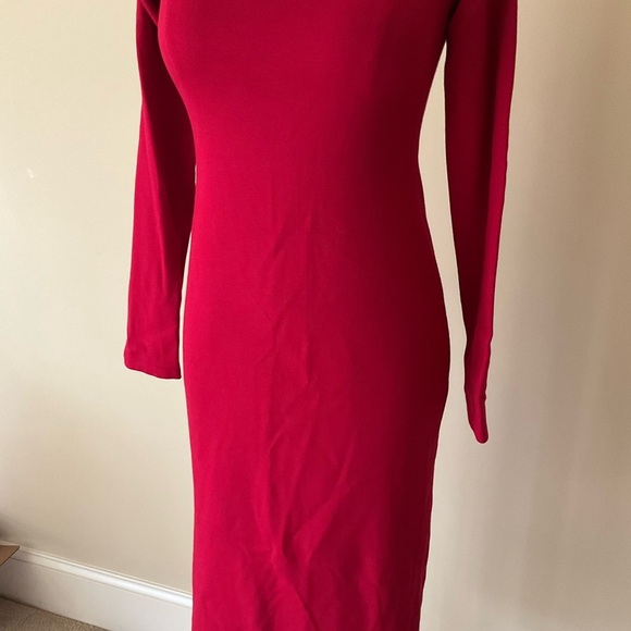 NWT Alice & Olivia Dorinda Red Off The Shoulder Midi Dress - Picture 3 of 16